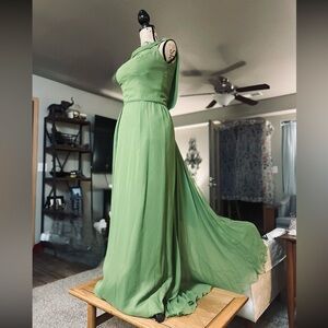 Vintage 1950s Cahill LTD Beverly Hills Chiffon Cocktail Gown. Size 4-6.